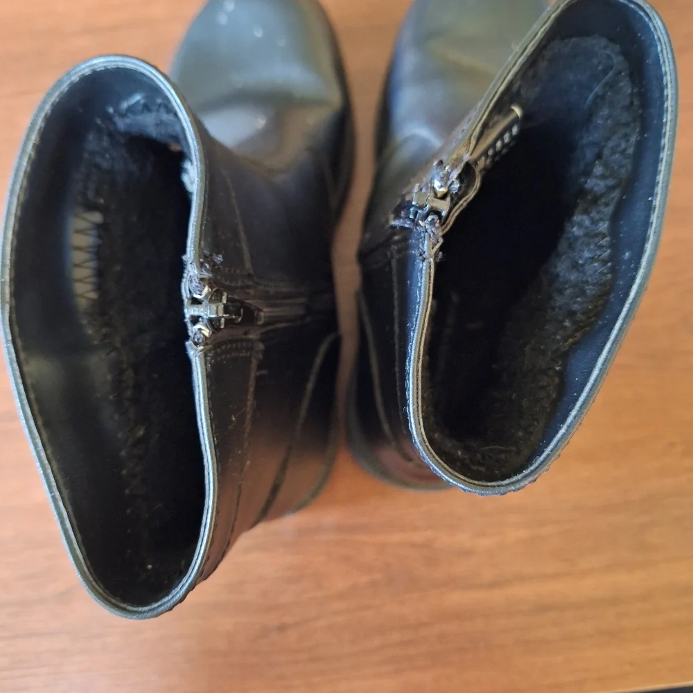 Waterproof Black Boots with Modern Comfort By Huntersbay Size 9 - Picture 5 of 7